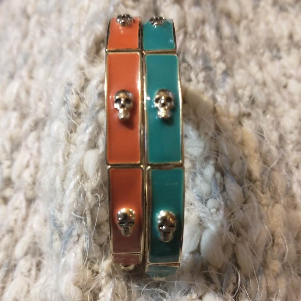 NWOT Urban outfitters bracelet set